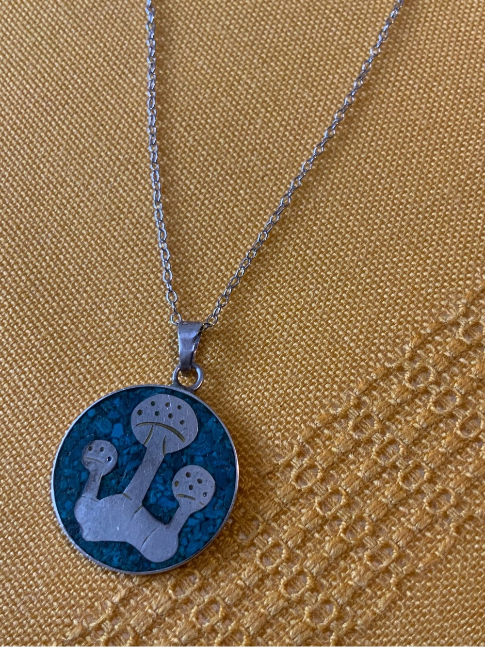 Vintage 925 Sterling Silver Mexican Turquoise Inlay Mushroom Pendant Necklace